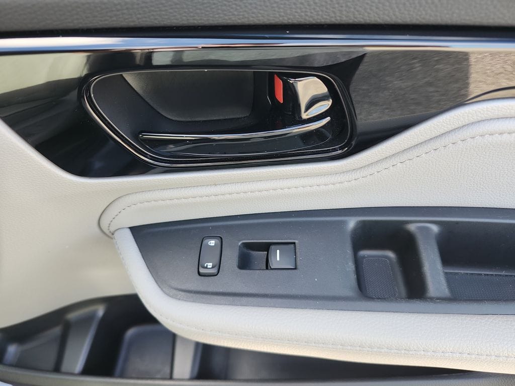 2023 Honda Odyssey Elite - Photo 24