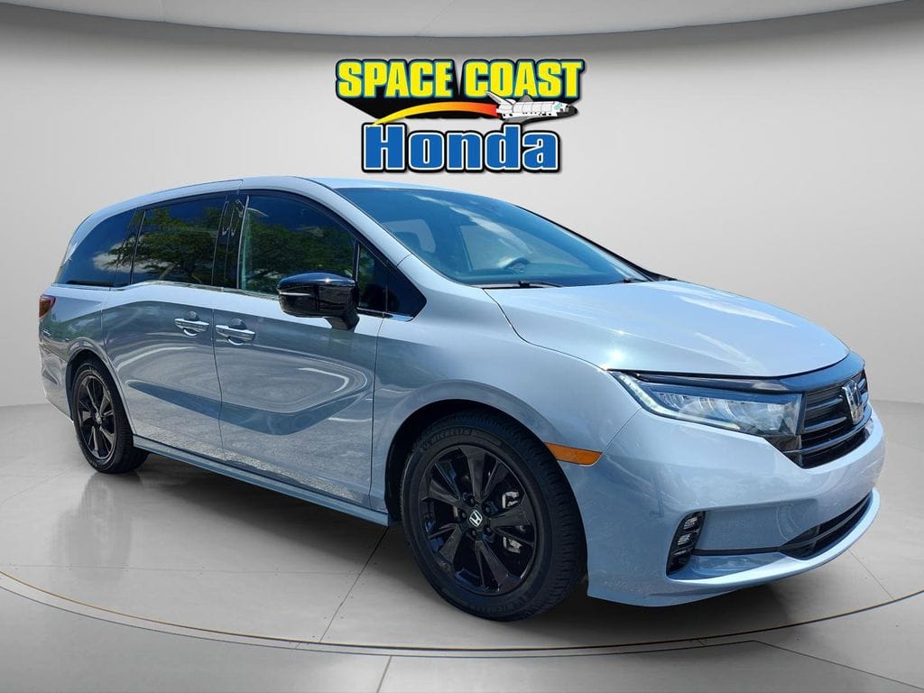 2023 Honda Odyssey SPORT's photo