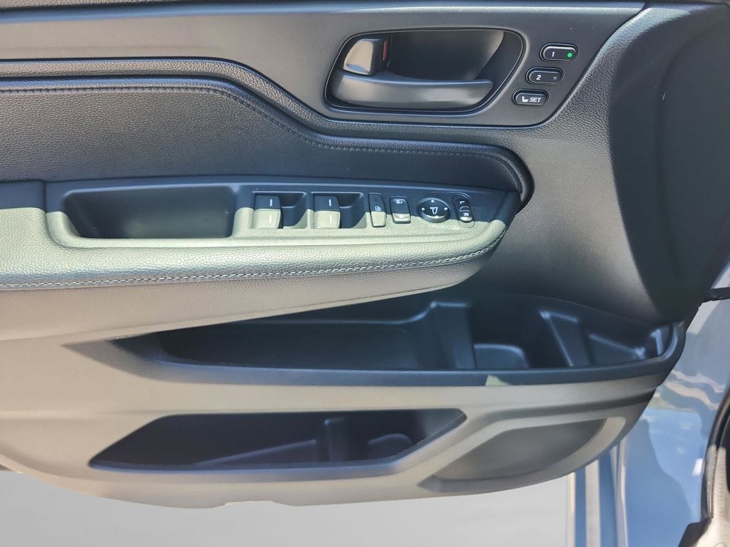 2023 Honda Odyssey SPORT - Photo 21