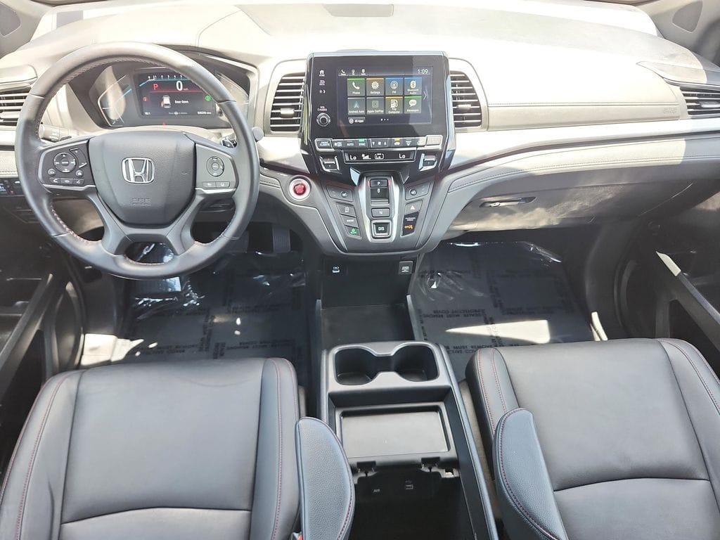 2023 Honda Odyssey SPORT - Photo 16