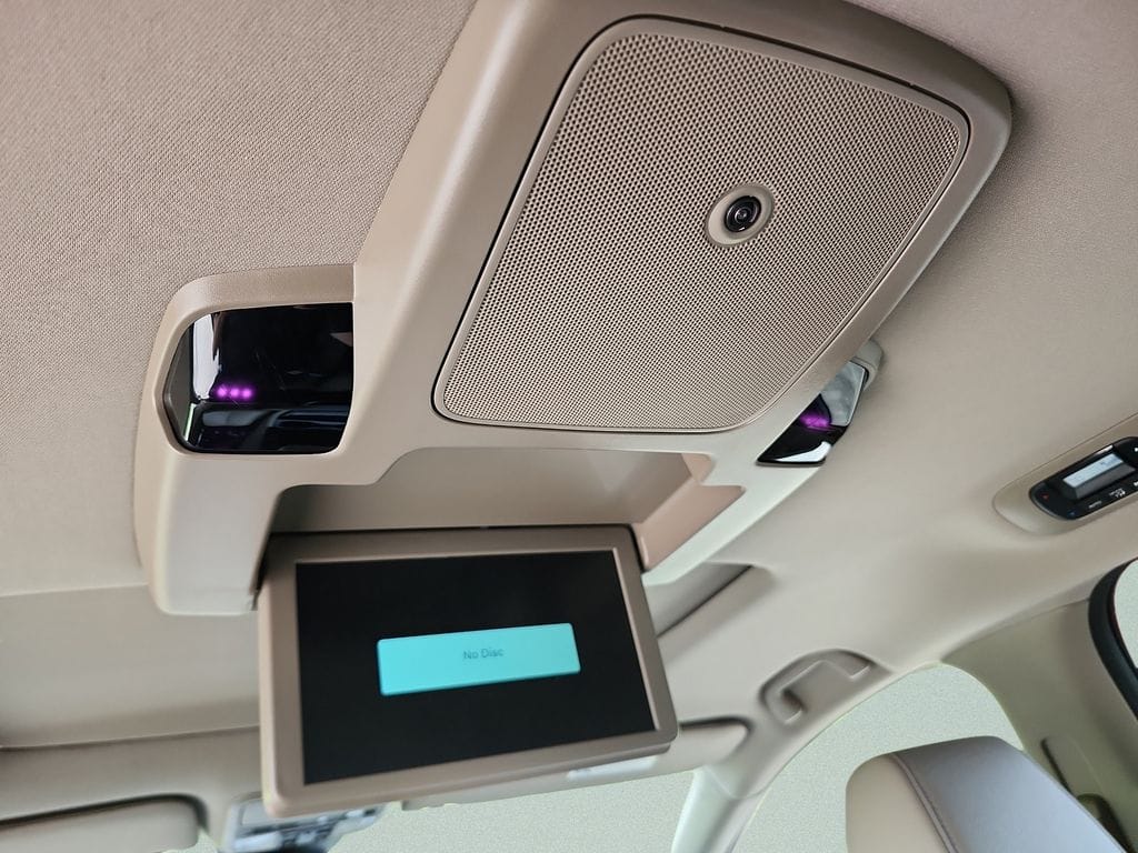 2023 Honda Odyssey Touring - Photo 35