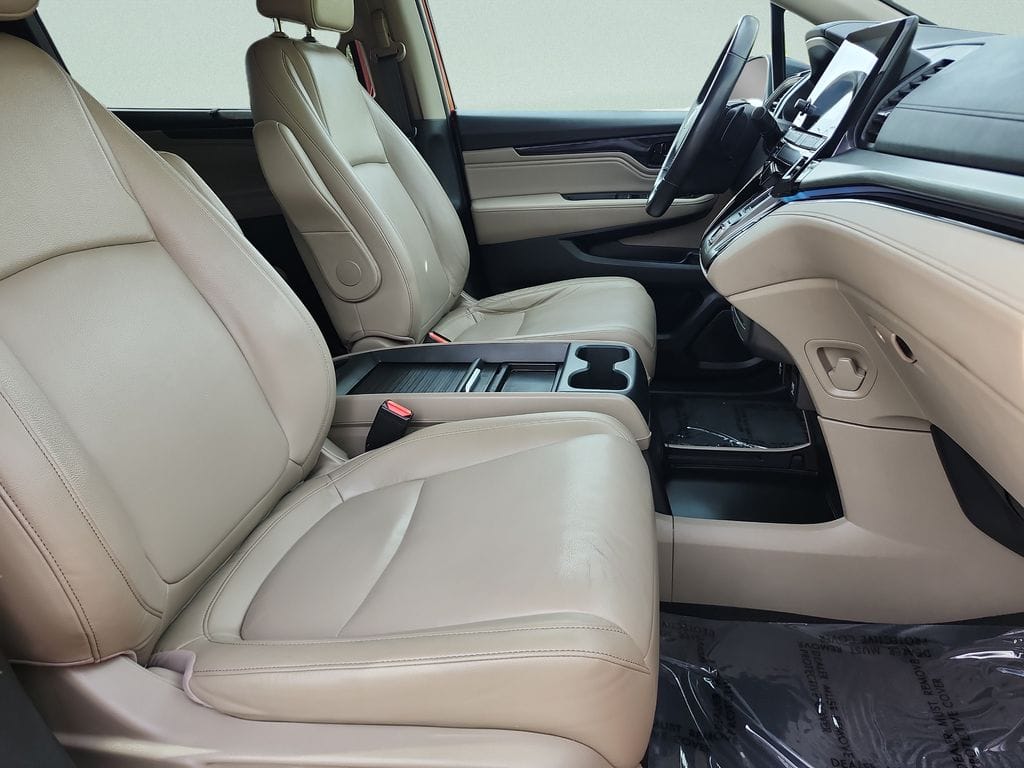 2023 Honda Odyssey Touring - Photo 18