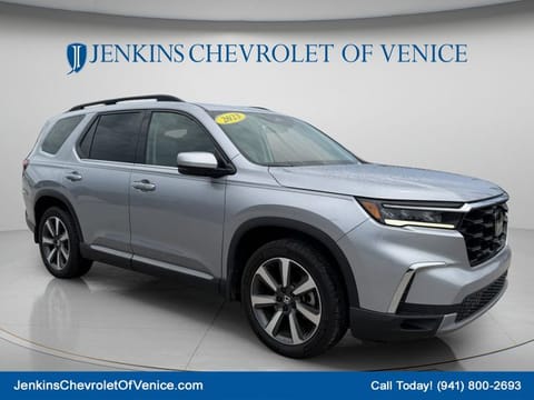 1 image of 2023 Honda Pilot Touring