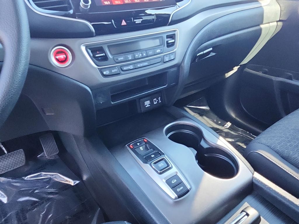 2023 Honda Ridgeline Sport - Photo 28