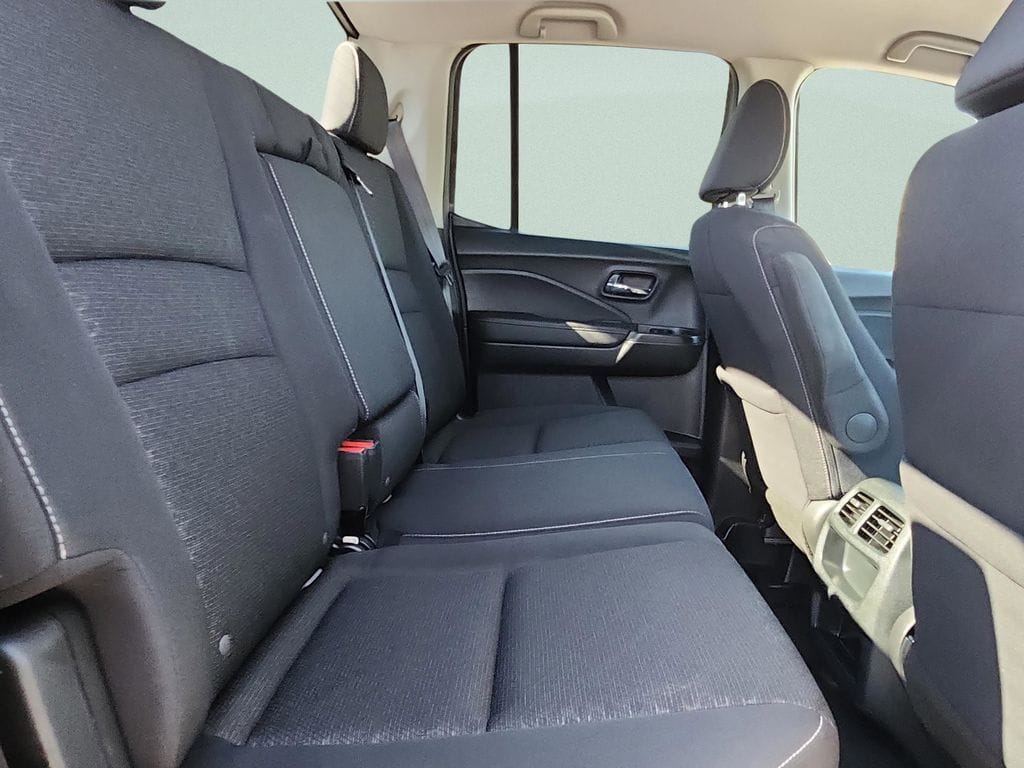 2023 Honda Ridgeline Sport - Photo 32