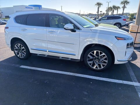 1 image of 2023 Hyundai Santa Fe Calligraphy