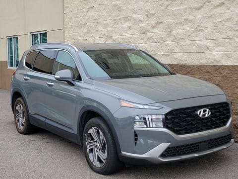 1 image of 2023 Hyundai Santa Fe SEL
