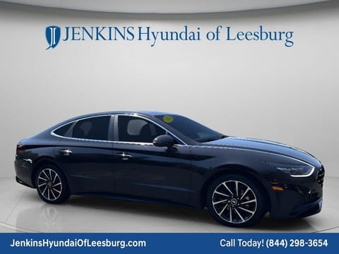 1 image of 2023 Hyundai Sonata Limited
