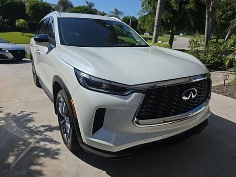 1 image of 2023 INFINITI QX60 LUXE