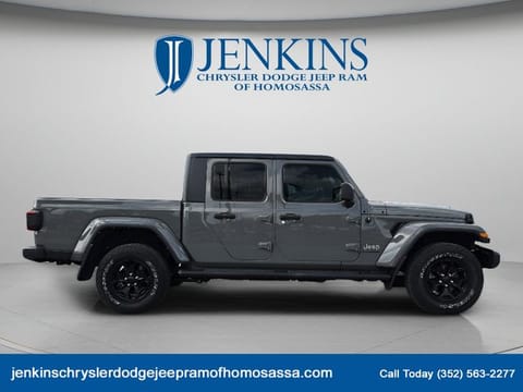 1 image of 2023 Jeep Gladiator Overland