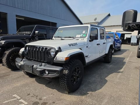 1 image of 2023 Jeep Gladiator Willys