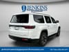 2 thumbnail image of  2023 Jeep Wagoneer Series III