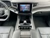 14 thumbnail image of  2023 Jeep Wagoneer Series III