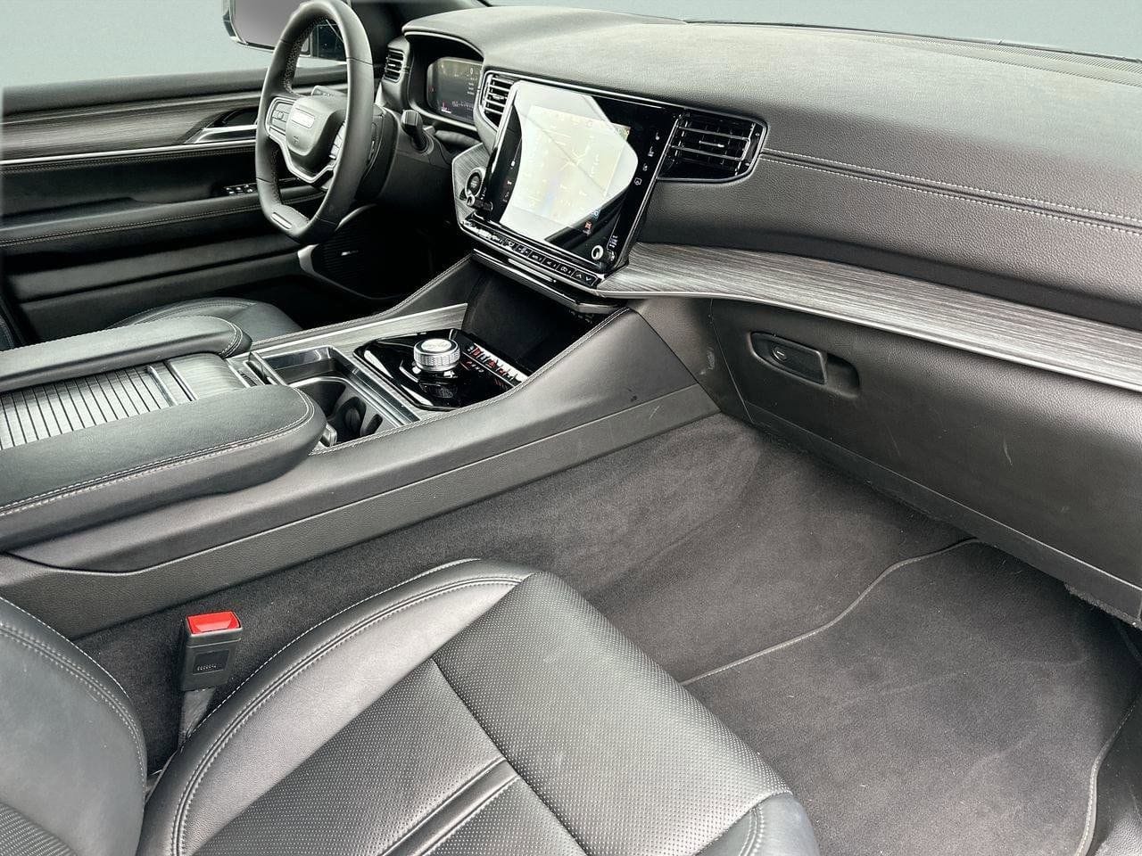 2023 Jeep Wagoneer Series III - Photo 10