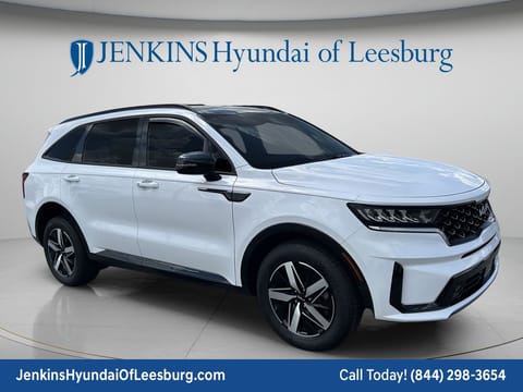 1 image of 2023 Kia Sorento EX