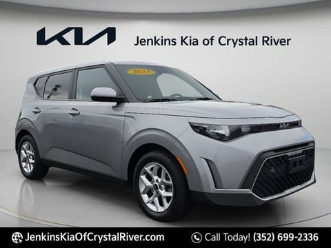 1 image of 2023 Kia Soul LX