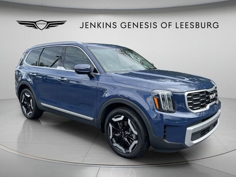 1 image of 2023 Kia Telluride S