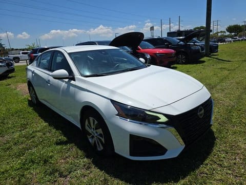 1 image of 2023 Nissan Altima 2.5 S