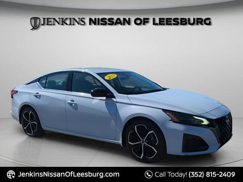 1 image of 2023 Nissan Altima 2.5 SR