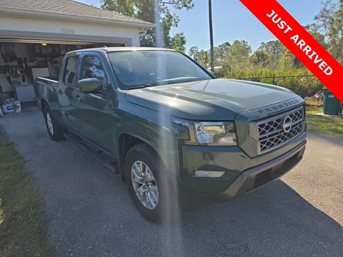 1 image of 2023 Nissan Frontier SV