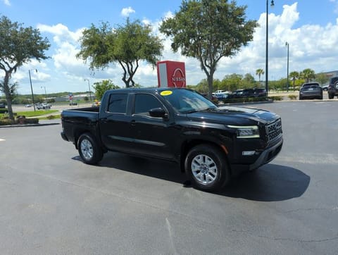 1 image of 2023 Nissan Frontier SV