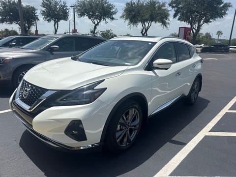 1 image of 2023 Nissan Murano Platinum