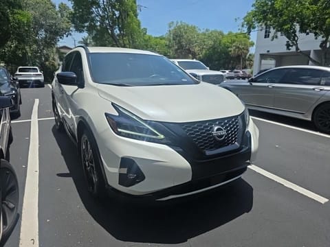 1 image of 2023 Nissan Murano SV