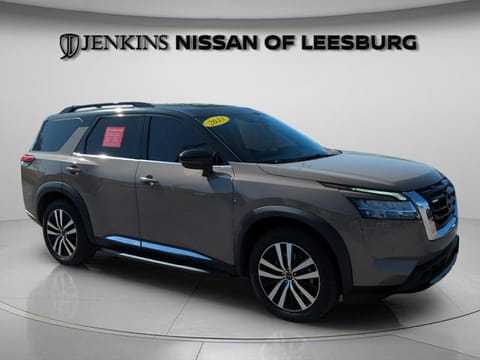 1 image of 2023 Nissan Pathfinder Platinum