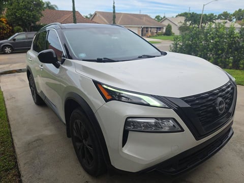 1 image of 2023 Nissan Rogue SV