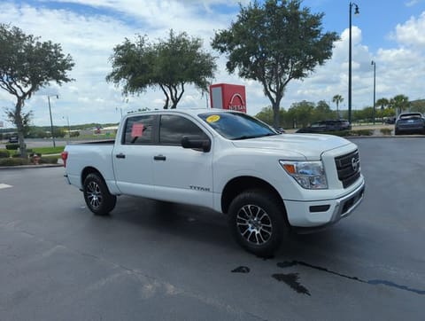 1 image of 2023 Nissan Titan SV
