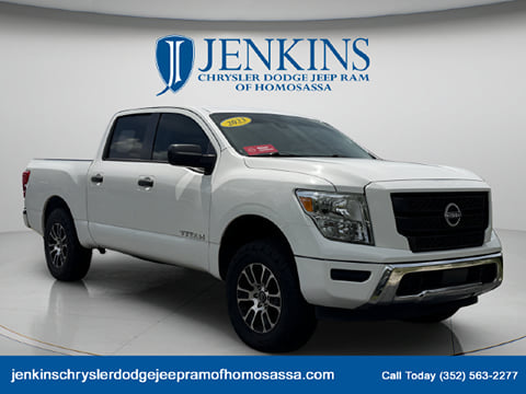 1 image of 2023 Nissan Titan SV
