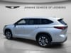 7 thumbnail image of  2023 Toyota Highlander XLE