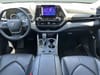 18 thumbnail image of  2023 Toyota Highlander XLE