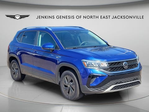 1 image of 2023 Volkswagen Taos 1.5T SE