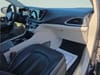 17 thumbnail image of  2024 Chrysler Pacifica Limited