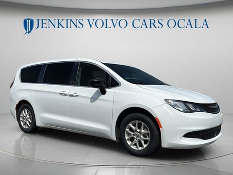 1 image of 2024 Chrysler Voyager LX