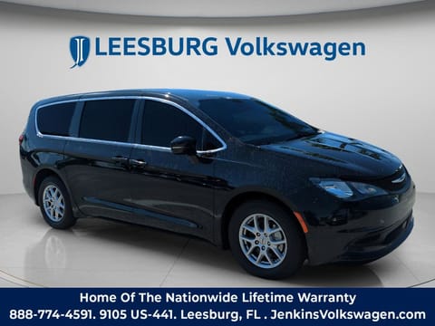 1 image of 2024 Chrysler Voyager LX