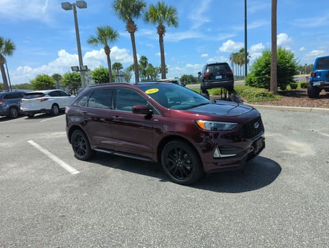 1 image of 2024 Ford Edge ST Line
