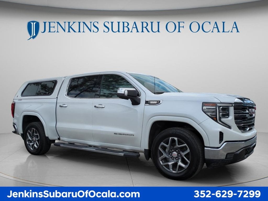 2024 GMC Sierra 4WD Crew Cab Short Box SLT's photo