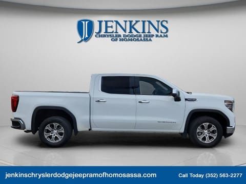1 image of 2024 GMC Sierra 1500 SLT