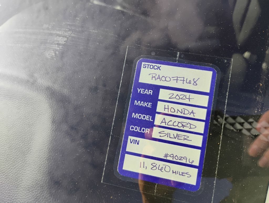 2024 Honda Accord LX - Photo 12