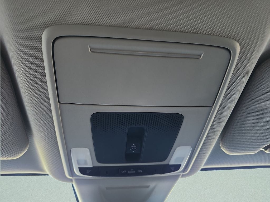 2024 Honda CR-V EX-L - Photo 17