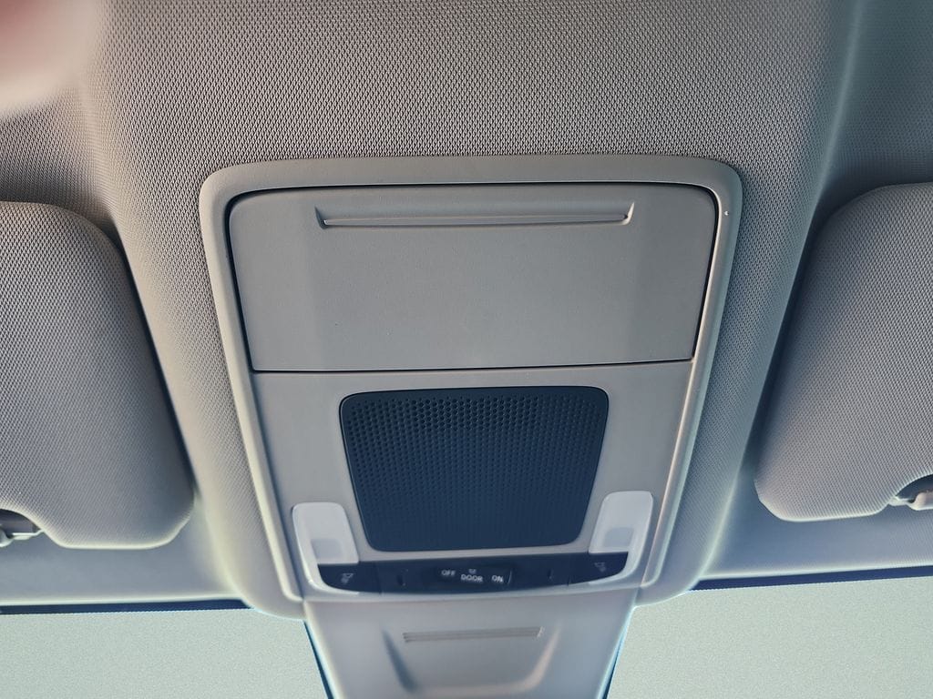 2024 Honda CR-V LX - Photo 15