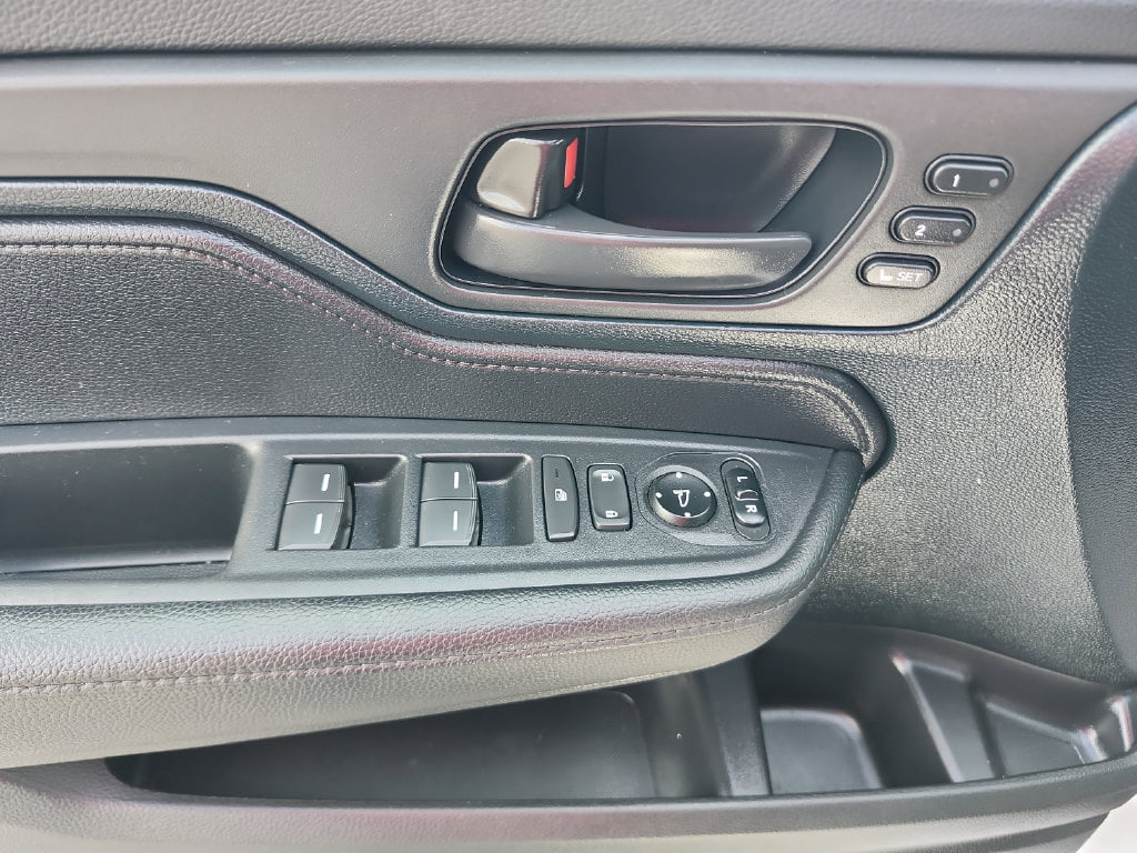 2024 Honda Odyssey SPORT - Photo 23