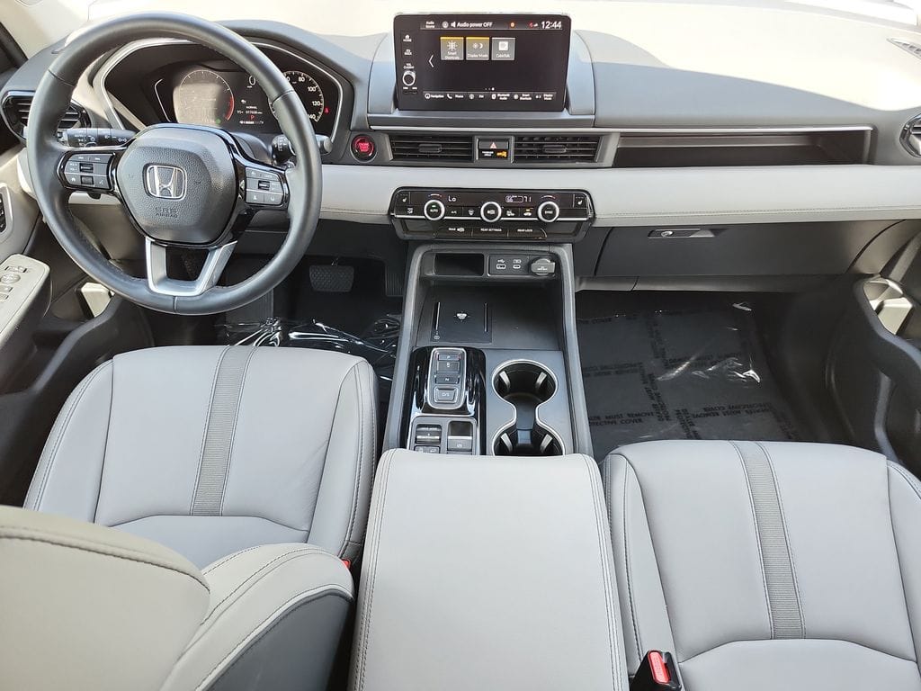 2024 Honda Pilot Touring - Photo 18