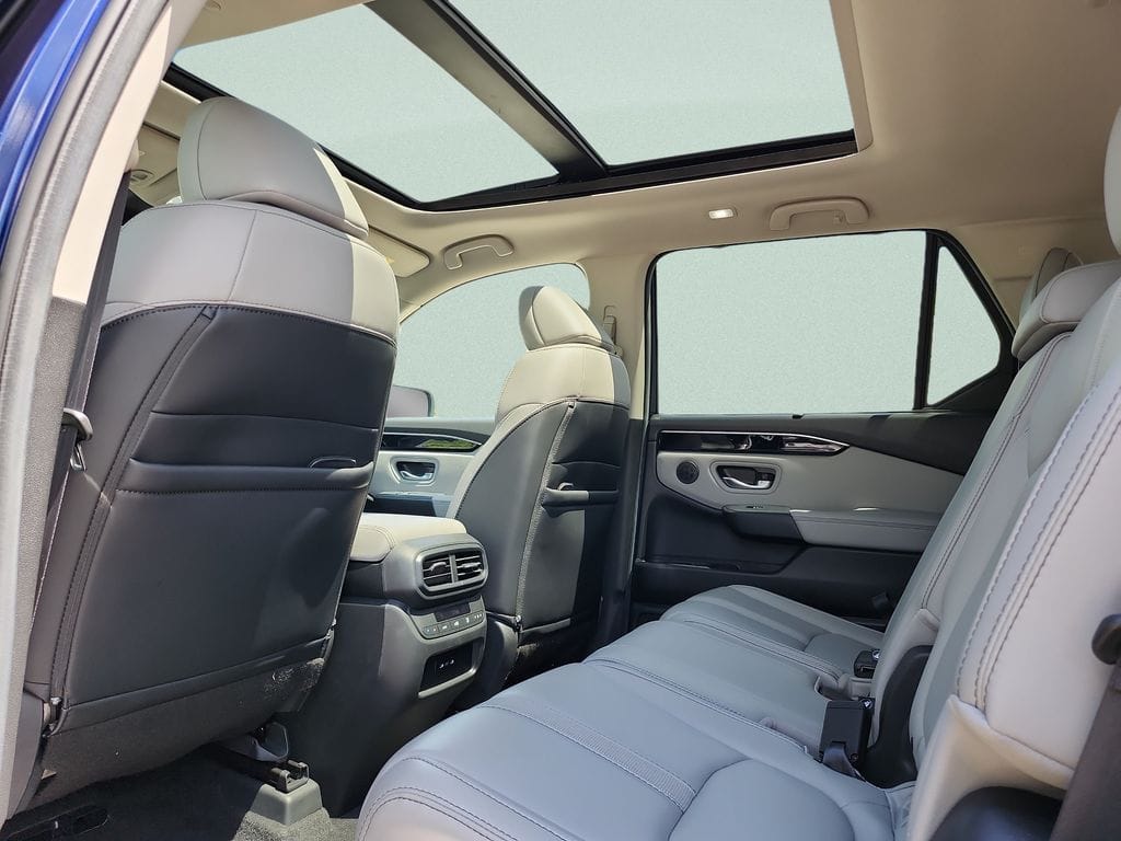 2024 Honda Pilot Touring - Photo 22