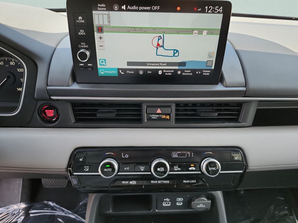 2024 Honda Pilot Touring - Photo 29
