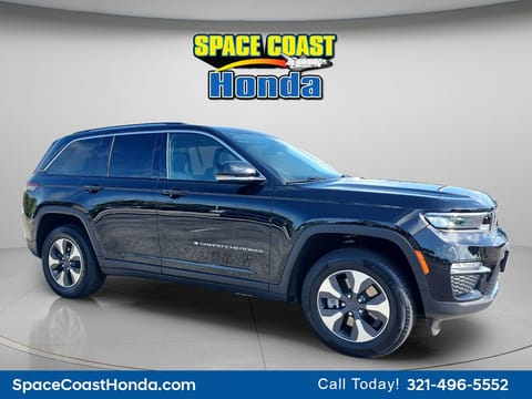 1 image of 2024 Jeep Grand Cherokee 4xe