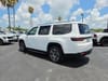 10 thumbnail image of  2024 Jeep Wagoneer Series II