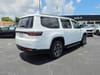 5 thumbnail image of  2024 Jeep Wagoneer Series II